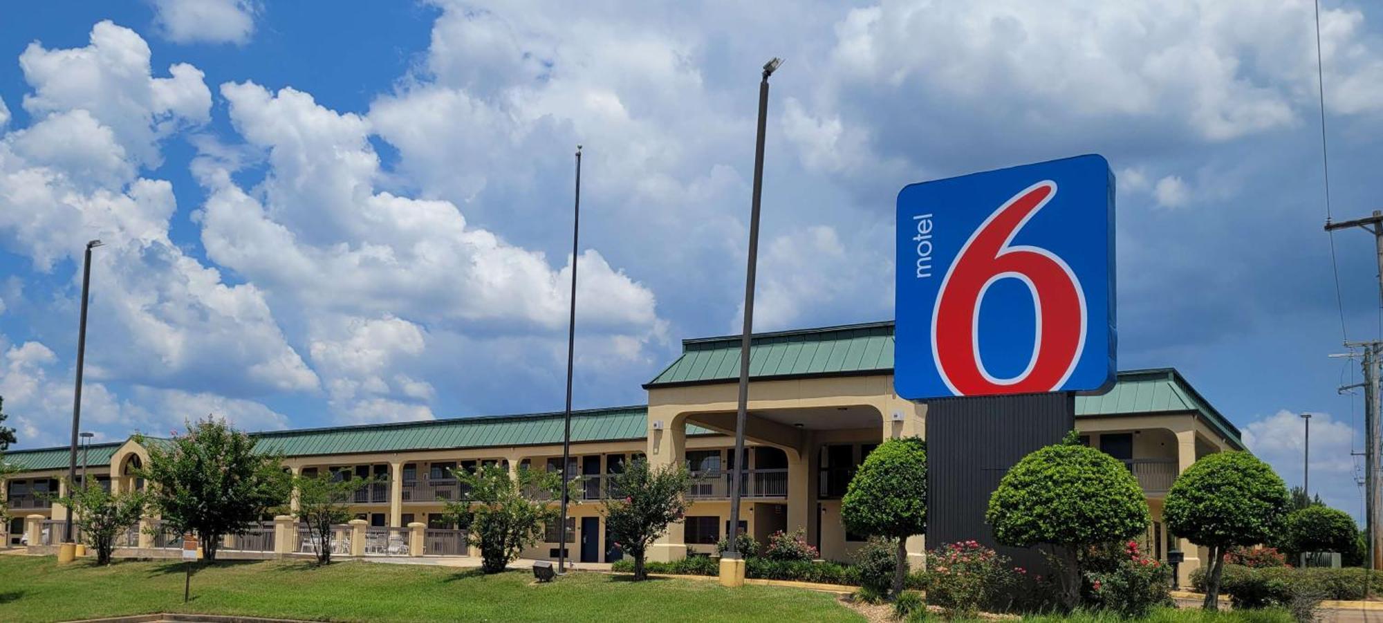 Motel 6 Jackson Ms Southwest Екстериор снимка
